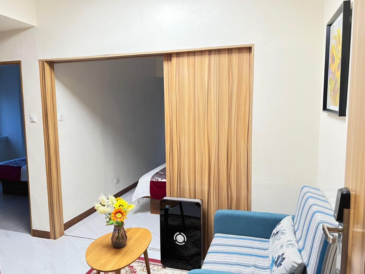 מנילה Grand Riviera Suites מראה חיצוני תמונה
