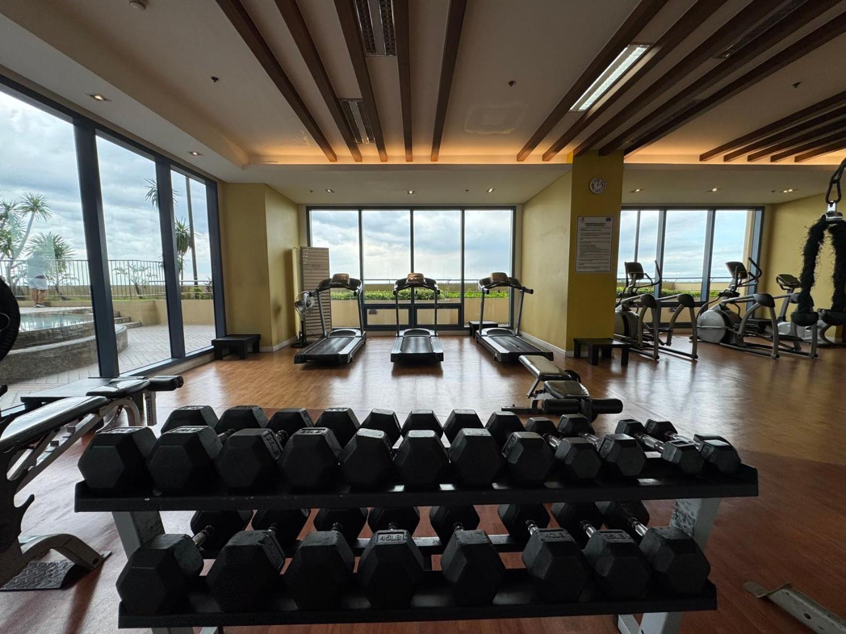 מנילה Grand Riviera Suites מראה חיצוני תמונה